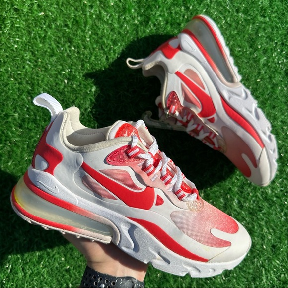 Nike Air Max 270 React SE White / Track Red Barely Rose - Picture 2 of 16